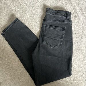 American Eagle stretch mom jeans
